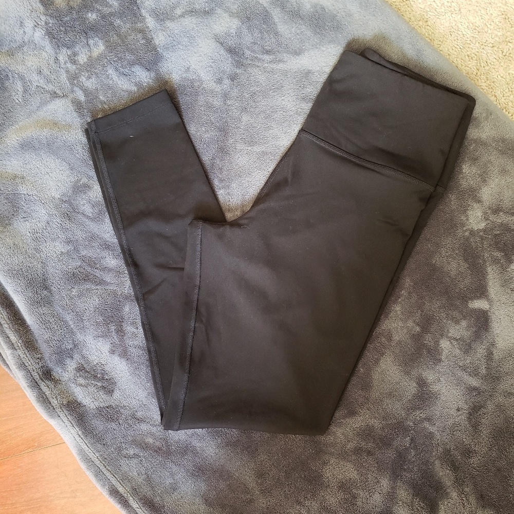NWOT VS PINK Ultimate Leggings